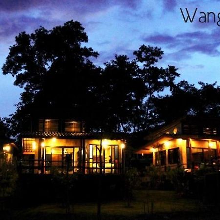Wangnamkeaw In Love Wang Nam Khiao Bagian luar foto
